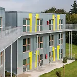 Sport- Und Worriken 3*