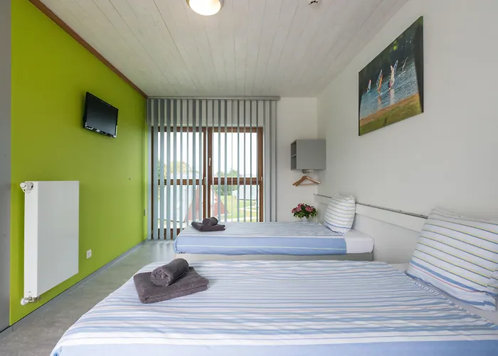 Sport- Und Worriken 3*